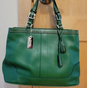 Vintage Green Coach EO5S-7476 Bag Med Tote. EUC